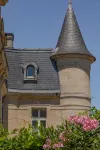 Yndo Hôtel Hotels near Cité du Vin