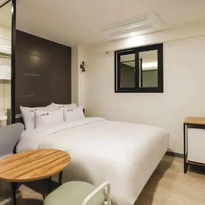 Dongdaemun STAR Hotel Hotels near Yongmasan