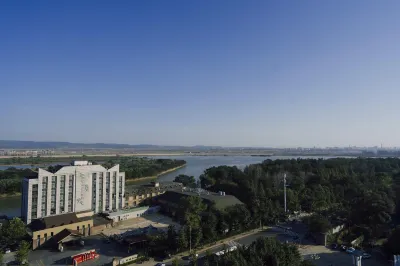Dandong Pearl-lsland Golf Club Hotel dekat Yalu River Bridge