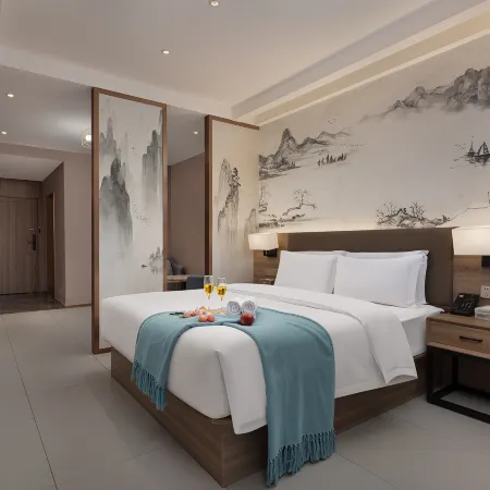Xiangxiang Victoria Hotel (Xianghong Railway Station Store)