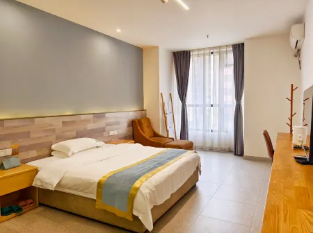 hefeng yubai hotel Отели рядом с достопримечательностью «Sichuan Vocational College of Science and Technology (Western District)»