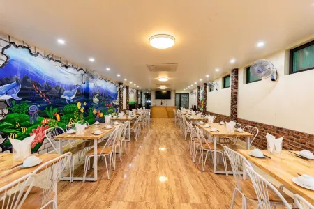 Victor Charlie Hostel Отели рядом с достопримечательностью «Cat Co Beach»