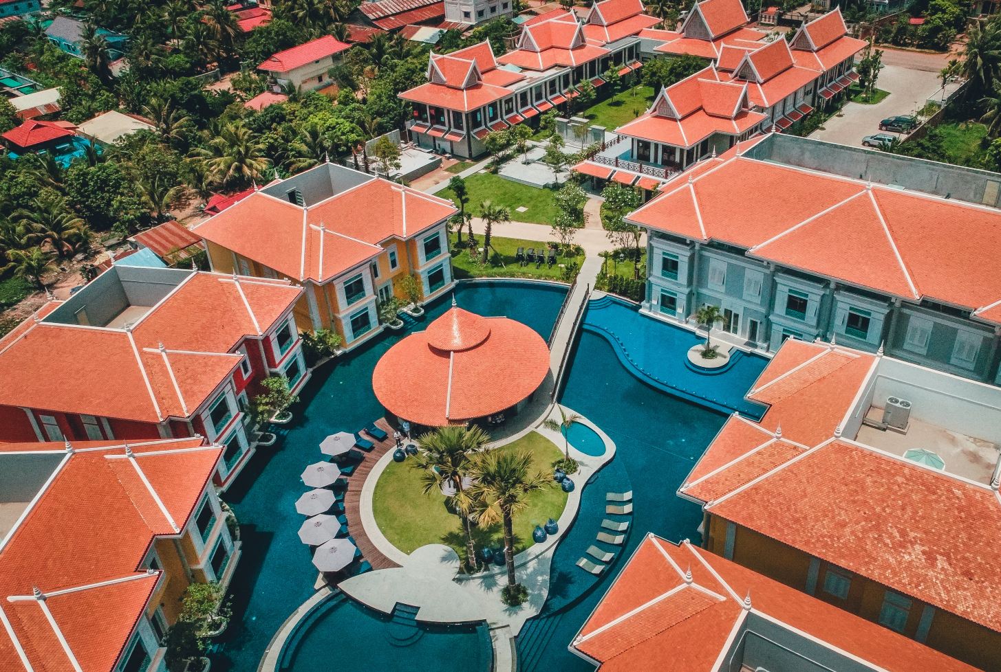 The Royal Family Suite by Memoire Palace Resort & Spa Hotels in Siem Reap
