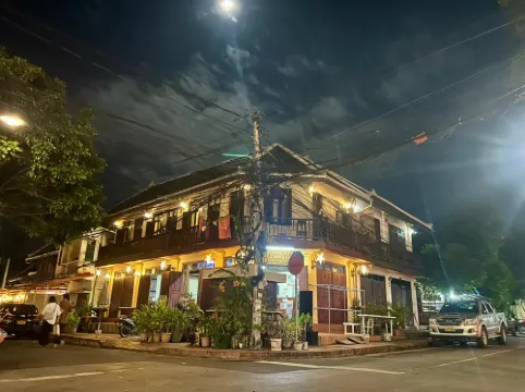 Tingkham Guesthouse