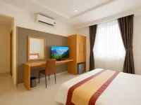 S79 Son Mi Hotel District 10 Các khách sạn gần Quận 6