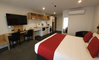 Alps Motel Apartments
