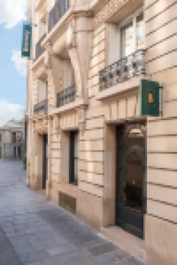 Hôtel Brittany Hotels near Gustave Moreau Museum