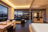 Ningbo Old Bund Cultural and Creative Port Waiting for the Wind Hotel