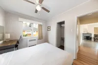 2400 Motel, Vancouver