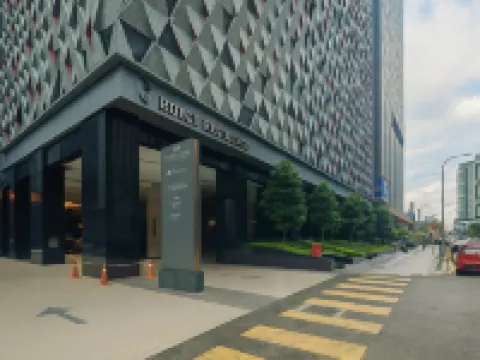 Royce Residences KLCC Kuala Lumpur by ALMA ( Rooftop Infinity Pool + 10Mins Walk to KLCC ) Hotels near Jalan Ampang