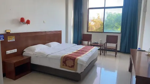 Mengding Jiayi Business Hotel