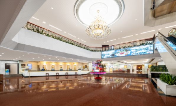 Guangdong Hotel( Sun Yat-sen Memorial Hall Station)