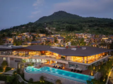 Qingshuiyan Hot Spring Resort · Qingshui Yunju