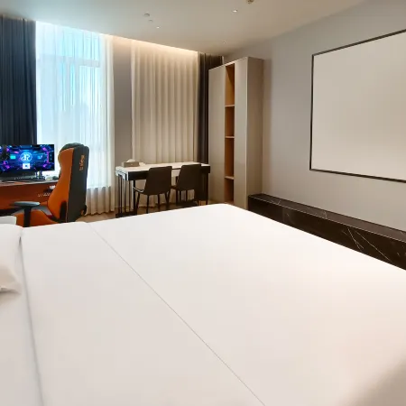 Yaxin E-sports Homestay (Title of Taizhou Linhai Avenue Store)