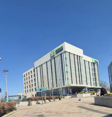 Holiday Inn Express STOCKPORT by IHG - Bar