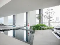 Urban Suite by Uptrend Home - gimnasio