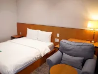 Hotel Tour Incheon Airport Hotel & Suites Hotele w: Seul