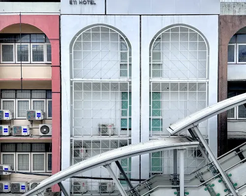 E11 Hotel - BTS Punnawithi Hôtels à proximité de : Métro aérien Punnawithi