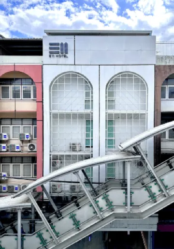 โรงแรม E11 - BTS ปุณวิถี โรงแรมใกล้บีทีเอส ปุณณวิถี