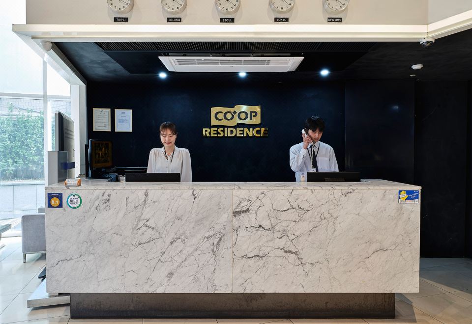 을지로 코업 레지던스 외관