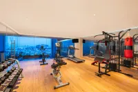 Grand Swiss-Belhotel Darmo - Gym