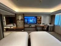 Hong Kong Hotel