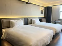 CHANSON  HOTEL