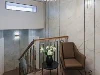 Kvartira #6 鄰近中央廣場的酒店