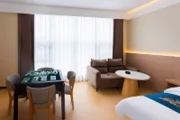 Xingyi Mugui Smart Hotel (Jushan Square DCF) - balcony