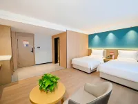 Altay Fuyun Xinlü Songguo Hotel Hotels in Fuyun