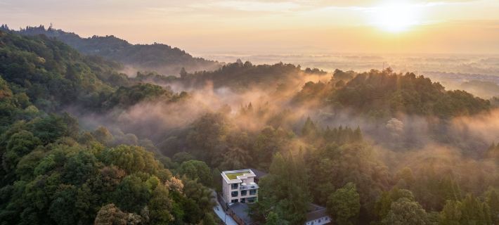 Mount Qingcheng Qingshan First Courtyard Hotels in Dujiangyan