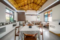 Xiangyang Shanshui Homestay