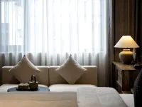 Floral Hotel· Wuye Youshe · Designer Art  Hotel (Wuyuan High-speed Railway Station Branch) Hotels in Wuyuan