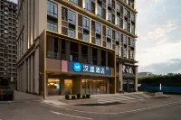 HanTing Hotel (Liuzhou Sports Center Xueyuan Road) - 3-Star