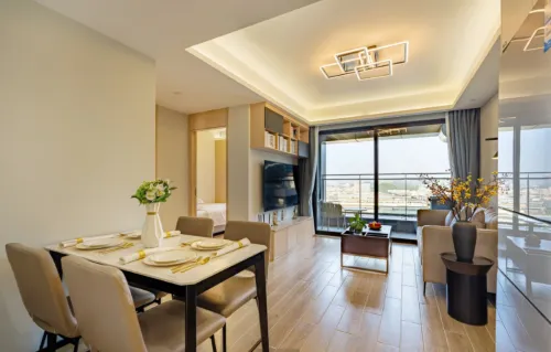 Jinxiu Huacui Light Luxury Apartment