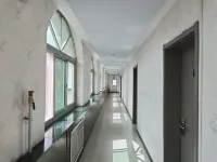 โรงแรมหนงเหย่ - ที่มีที่จอดรถ