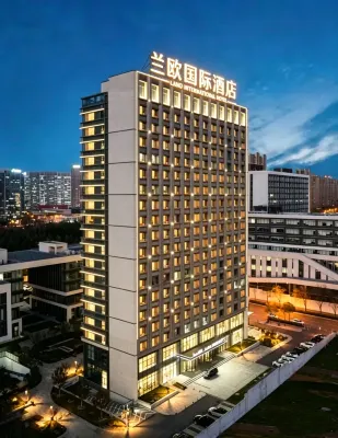 Xi'an Dayanta Grand Tang Mall LANOU INTERNATIONAL Hotel Hotels in Dayan Pagoda/The Grand Tang Mall