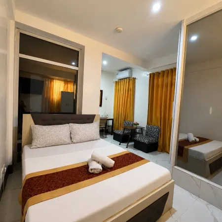 Legends Hotel & Restaurant - Lemery & Taal Batangas