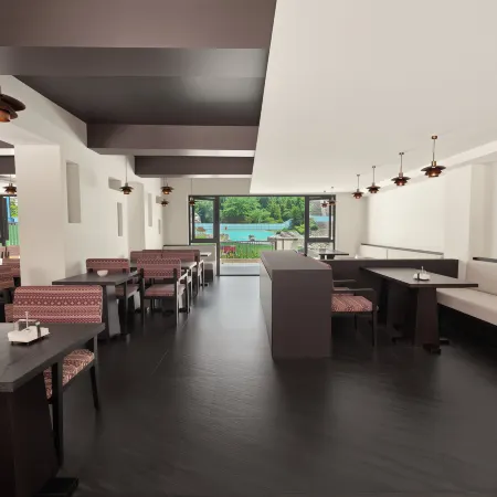 Phoenix Homestay Collection · Linyin Courtyard (China Ancient Qiang City)