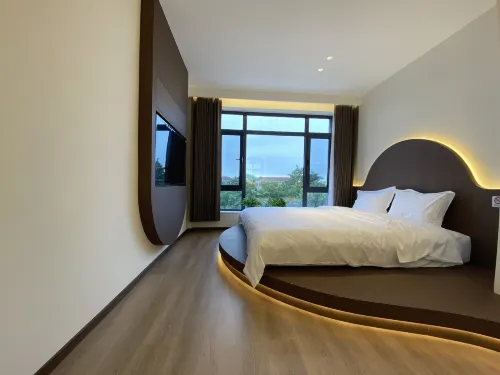 Puyu · Lansu · Private Courtyard · Scenic Apartment - Bintang 3