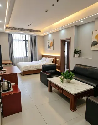 Xiaogan Xiaoyouwei Hotel (Changzheng Road Poly International Plaza Branch - balcony