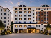 Sun Wuchubit Fashion Express Hotel - Parkplatz