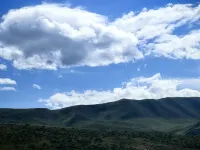Luqu County Daerya Homestay - con vista montagne