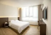 Xishan Travel Morn·Calm | Mountain View Leisure Homestay (Sanqingshan Scenic Area) - สัตว์เลี้ยง