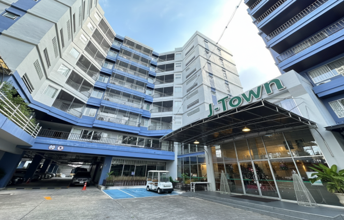 J Town Serviced Apartments&Hotel