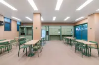 海友飯店（汕頭龍眼南路美食街店） - 2 星級