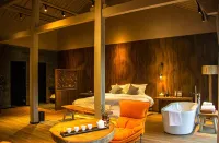 Yunnan Snub-nosed Monkey National Park Specialist Court Hotels in Weixi