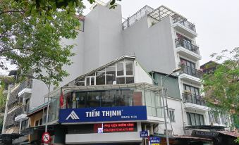 Hanoi Vacanza Premier Hotel