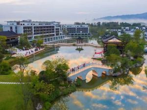 Huangshanyuan Tibetan Huizhou Garden Hotel