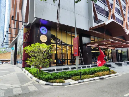 Scarletz Suites KLCC by MyKey